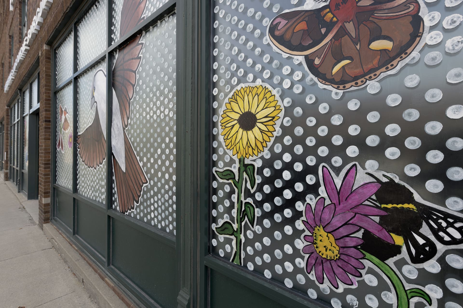 buzzmural05